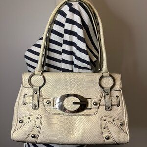 Guess Y2K Vintage Cream Handbag